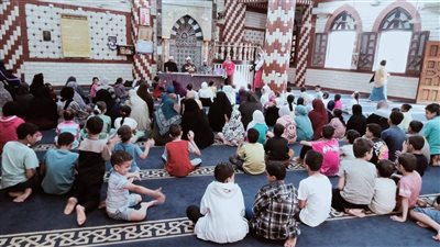 أوقاف الفيوم تكرم الأطفال المشاركين في البرنامج التثقيفي بمسجد المنشية الغربي