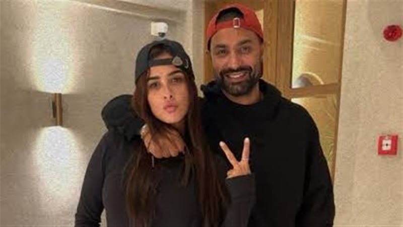 كريم فهمي وياسمين عبد العزيز