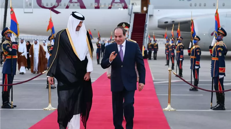 السيسي وأمير قطر 