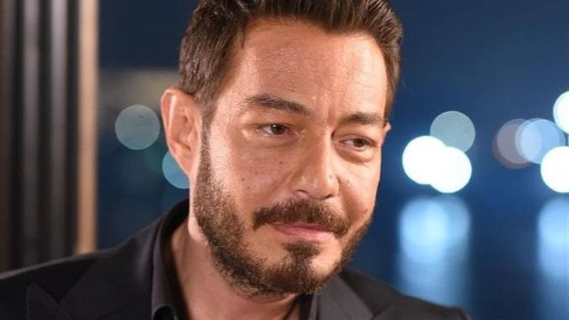 أحمد زاهر
