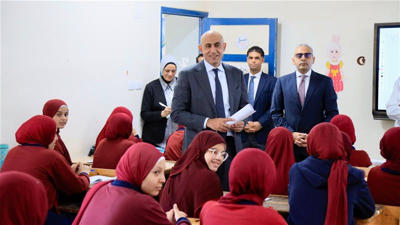 خلال الزيارة 