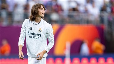 تشابي ألونسو يخطط لتعويض أزمة الدفاع في ريال مدريد.. ومارتينيز كلمة السر