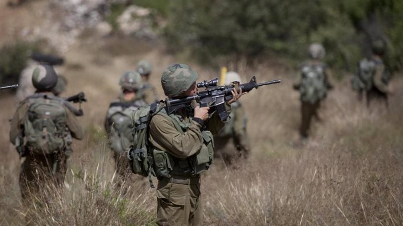 الاحتلال يطلق النار صوب مواطنين فلسطينيين