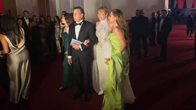 إيناس الدغيدي وزوجها
