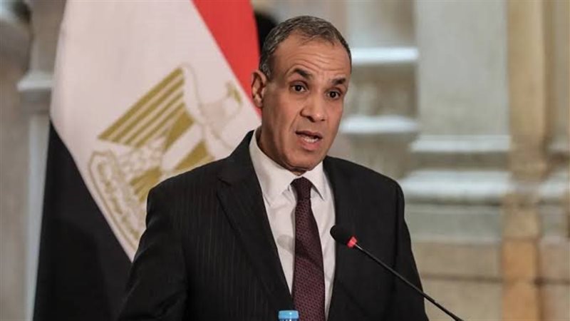  وزير الخارجية 
