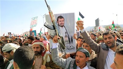 الحوثيون يقتحمون مقر الأمم المتحدة بصنعاء ويعتقلون 20 موظفا