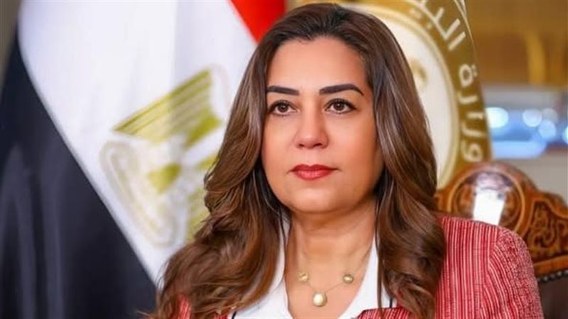 وزيرة البيئة 