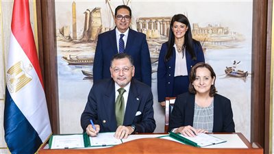 توقيع بروتوكول تعاون بين المعهد القومي للحوكمة والتنمية المستدامة وجامعة القاهرة