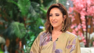 يحيي حمزة ينتهي من كتابة مسلسل «المصيدة» لحنان مطاوع