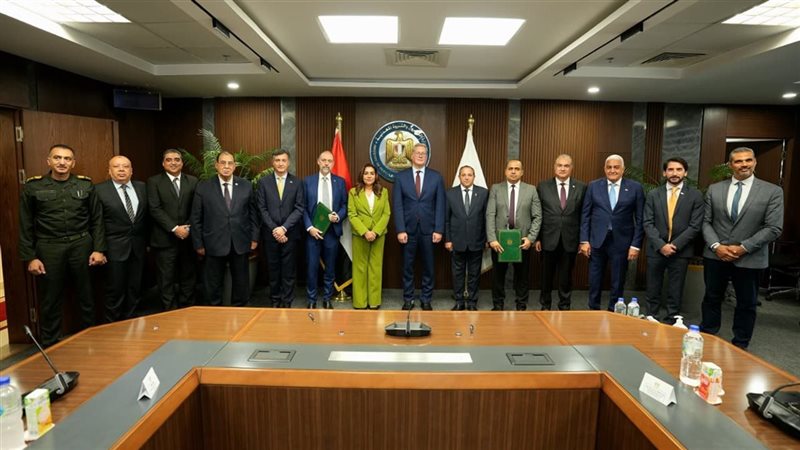 توقيع الاتفاقية 