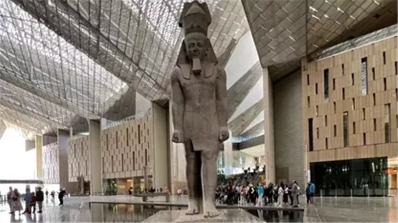 المتحف المصري الكبير