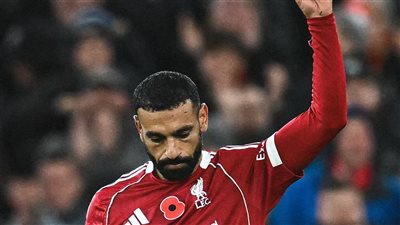 محمد صلاح يقود ليفربول للتقدم على أستون فيلا في الشوط الأول (فيديو)