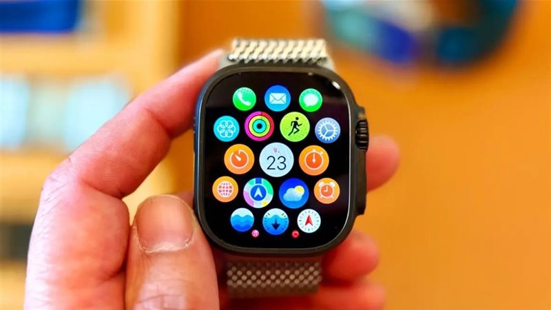 ساعة Apple Watch