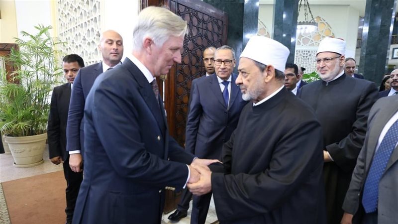 شيخ الأزهر والملك فيليب