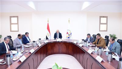 مجلس جامعة سوهاج الأهلية يعقد جلسته الثالثة ويوافق على قرارات هامة