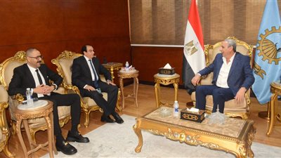 محافظ الغربية يؤكد على تكامل الجهود بين الجهاز التنفيذي والبرلمان: «هدفنا خدمة المواطن ودعم الجمهورية الجديدة»