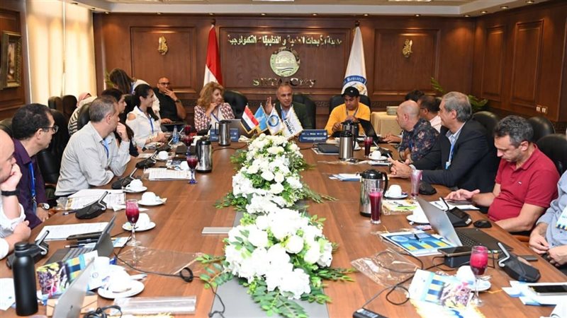 وفود الدول المشاركة في المشروع البحثي الدولي 