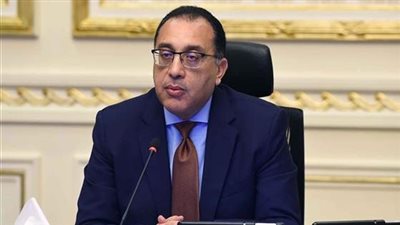 من “واتساب” لغرف العمليات.. الحكومة تتحرك لإنقاذ مئات المرضى