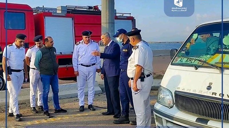 محافظ الإسكندرية يتفقد موقع حادث اشتعال