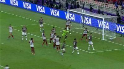 شاهد بالفيديو.. القائم ينقذ الأهلي من الهدف الأول أمام فلومينينسي