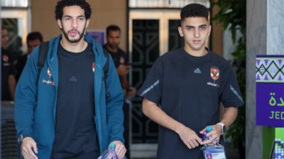 شاهد وصول «الأهلي» لملعب الأمير عبدالله الفيصل لمواجهة أوراوا