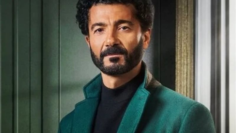 الفنان خالد النبوي