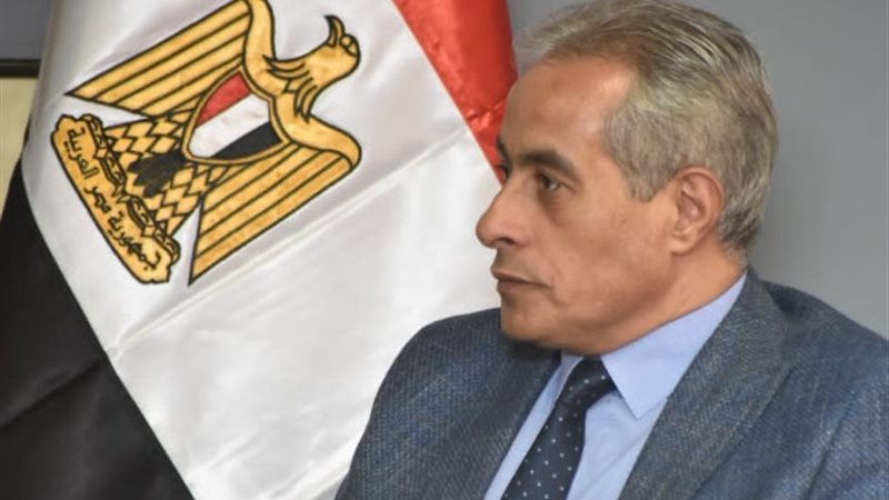 وزير القوى العاملة