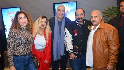 «كارت شحن» يدخل منافسات دور العرض المصرية والعربية اليوم