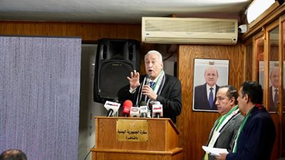 سامح عاشور يرفض حل الدولتين بين الاحتلال وفلسطين: «إما نحن أو هم»