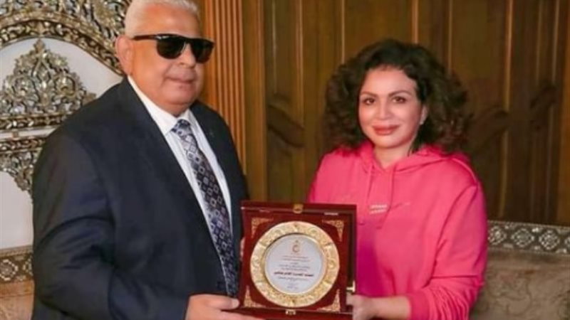 إلهام شاهين ونزيه رزق