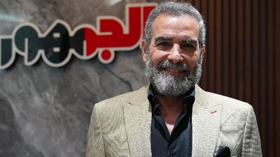 «عمدة الصعايدة».. «الجمهور» يهنىء أحمد عبدالعزيز بعيد ميلاده