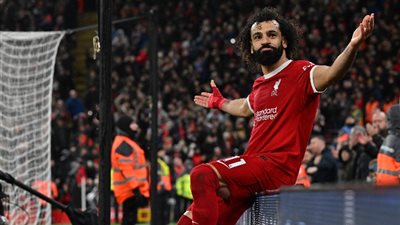 قبل الانضمام للمنتخب.. محمد صلاح هداف الدوري الإنجليزي