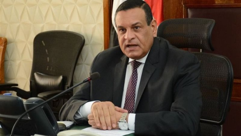 اللواء هشام آمنة وزير التنمية المحلية