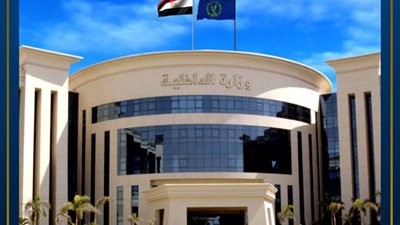 ضبط شبكة تصنيع « ريسيفر » فك القنوات المشفرة في القاهرة والإسكندرية