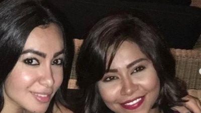 رد فعل غريب من ميرهان حسين على أنباء ارتباط شيرين بخطيبها