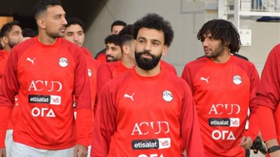 محمد صلاح يستعد لأمم إفريقيا بـ «نيو لوك» جديد.. صور