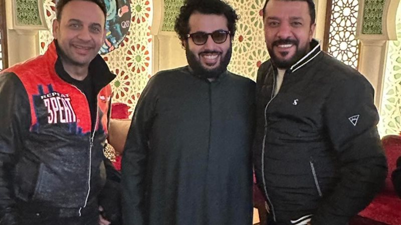 مصطفي كامل وتركي ال الشيخ
