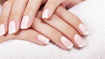 طرق طبيعية لحماية الأظافر خلال فصل الشتاء