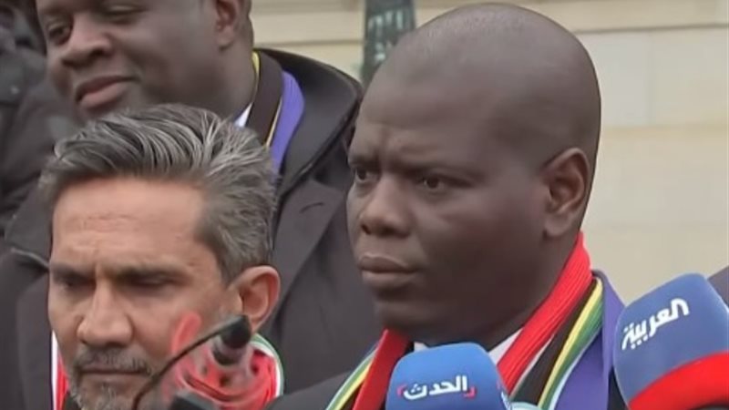 وزير العدل لدى جنوب إفريقيا