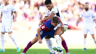 كيفية مشاهدة البث المباشر لمباراة ريال مدريد وبرشلونة في نهائي كأس السوبر الأسباني