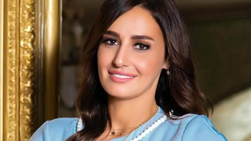 حلا شيحة