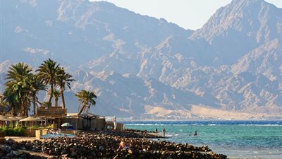القاهرة الإخبارية: لا صحة عن إطلاق طائرة مسيرة من سيناء باتجاه إيلات