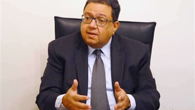 زياد بهاء الدين: التعويم الحل الوحيد للقضاء على السوق الموازي لـ الدولار