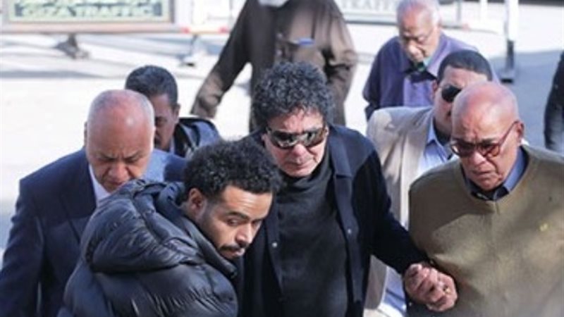 الفنان محمد منير والإعلامي مصطفى بكري