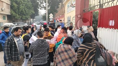 طلاب الشهادة الإعدادية بالجيزة: الهندسة سهلة وفي المستوى المتوسط