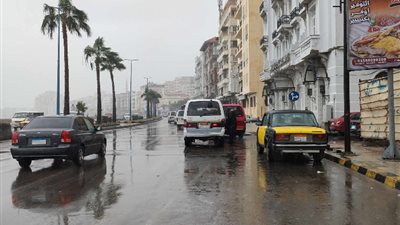 نوة الكرم، تقلبات جوية وتحذير شديد من الأرصاد «الشوارع هتغرق»
