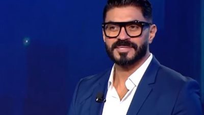 خالد سليم يتحدث عن علاقته بوالده وطريقه عقابه له (فيديو)