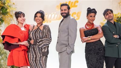 فيلم “عريس وعروستين” يتصدر الترند بعد عرضه الأول على نتفليكس