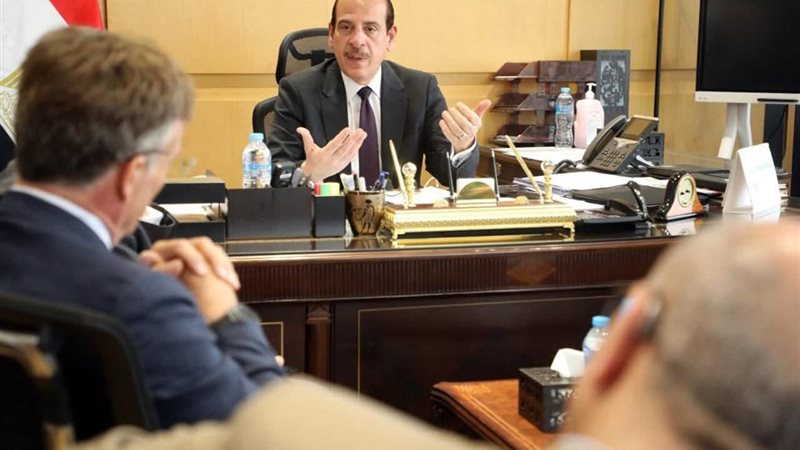 وزارة الصحة والسكان 