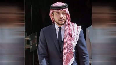 الأمير الحسين يؤدي اليمين الدستورية نائبا للملك عبد الله الثاني